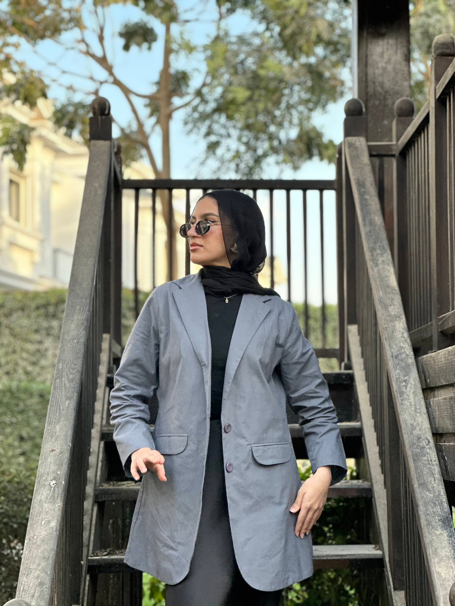 The linen blazer ( in grey )