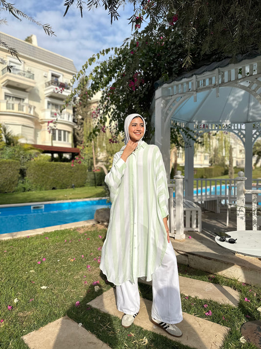 Gaia Shirt in ( pastel green )