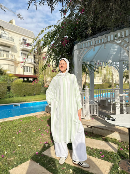 Gaia Shirt in ( pastel green )