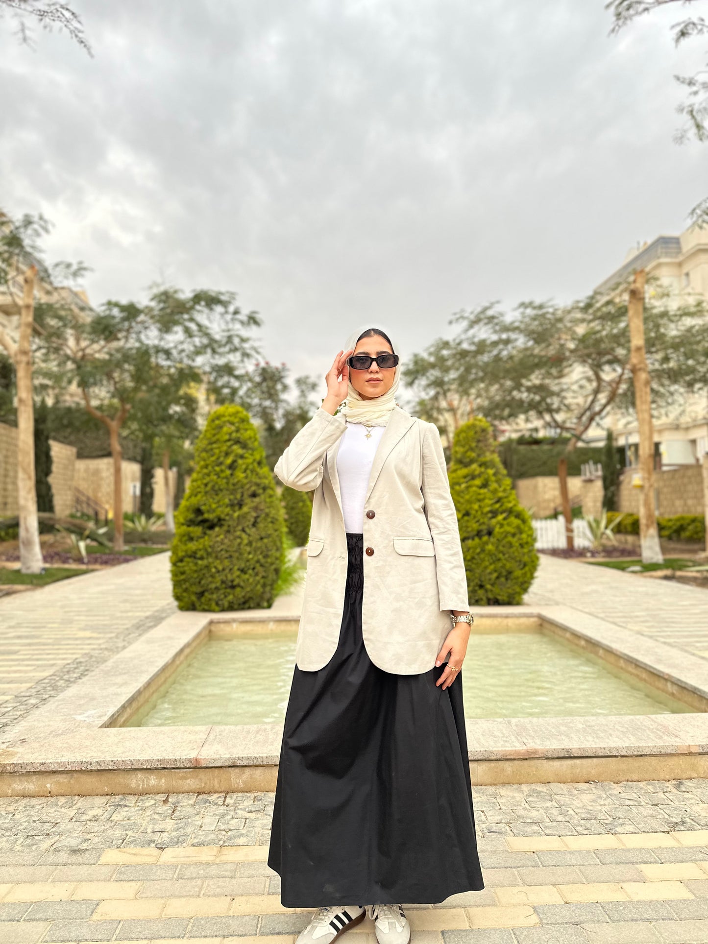 Bloom Waist Skirt ( Black )